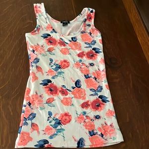 floral tank top